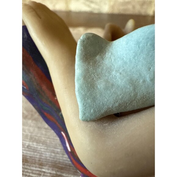 Limited Edition Beach Bum Figurine  Sunglasses & Towel D Manning Shelf Sitter - Picture 16 of 16